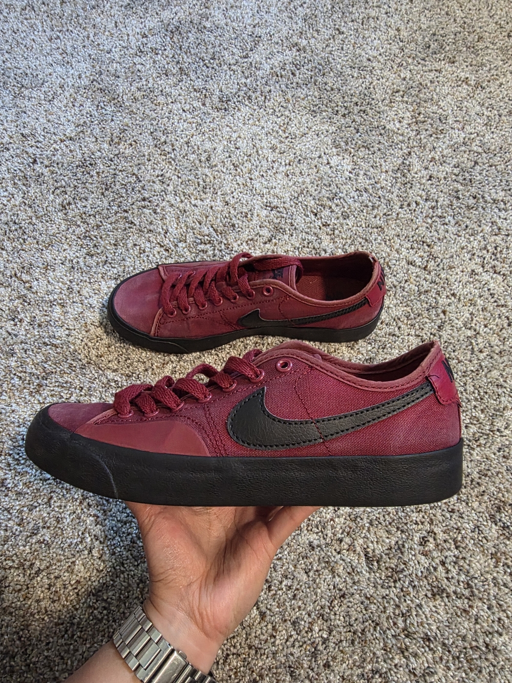 Nike Men's SB Blazer Burgundy Canvas Skate Sneakers with Black Swoosh